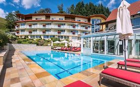 Naturparkhotel Adler  4*